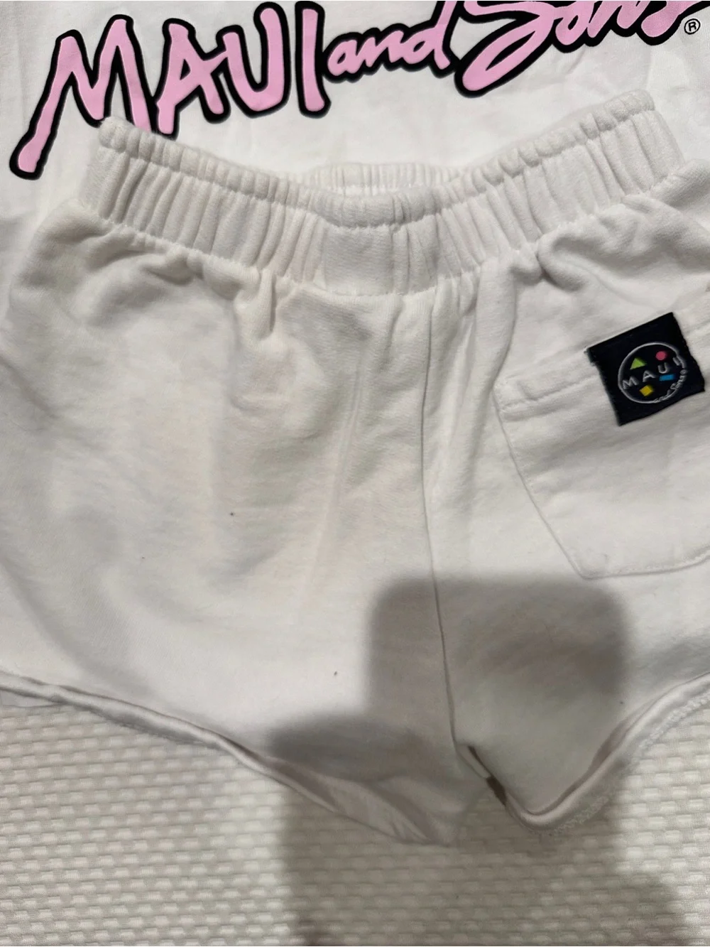 Zara t shirt size 9-10 and shorts size 11-12. White with Maui logo design